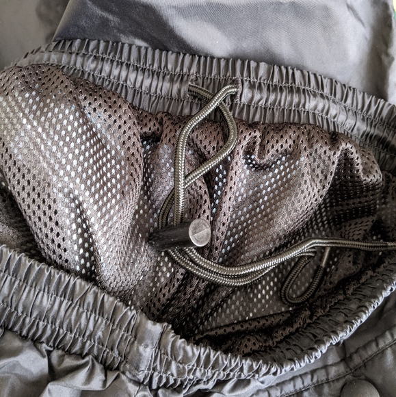 Snow Pants Shell Covering - Picture 6 of 10